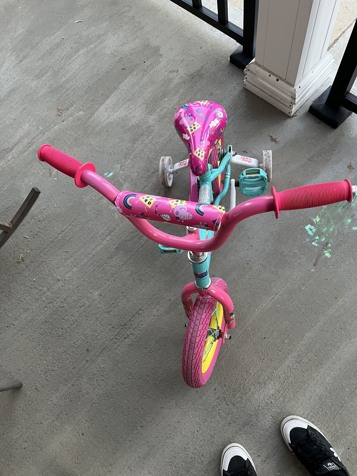 Girls Peppa Pig 12 inch bike image indicator(4)