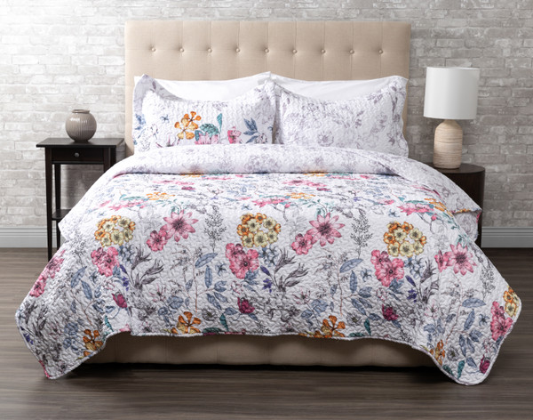 Queen Coverlet and Pillow Covers