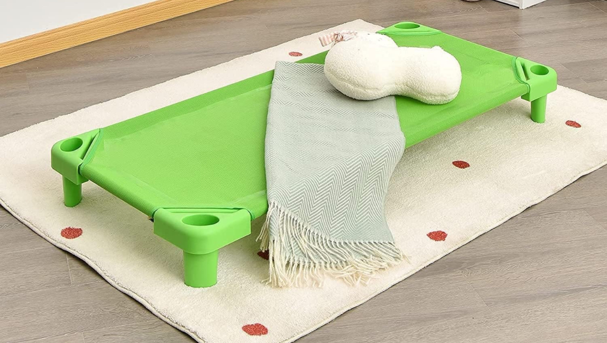 Pack of 4, Stackable Sleeping Nap Cots for Kid image indicator(5)