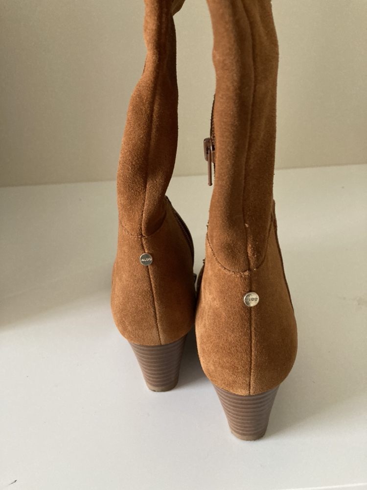 Aldo suede high boots size 6.5 image indicator(4)