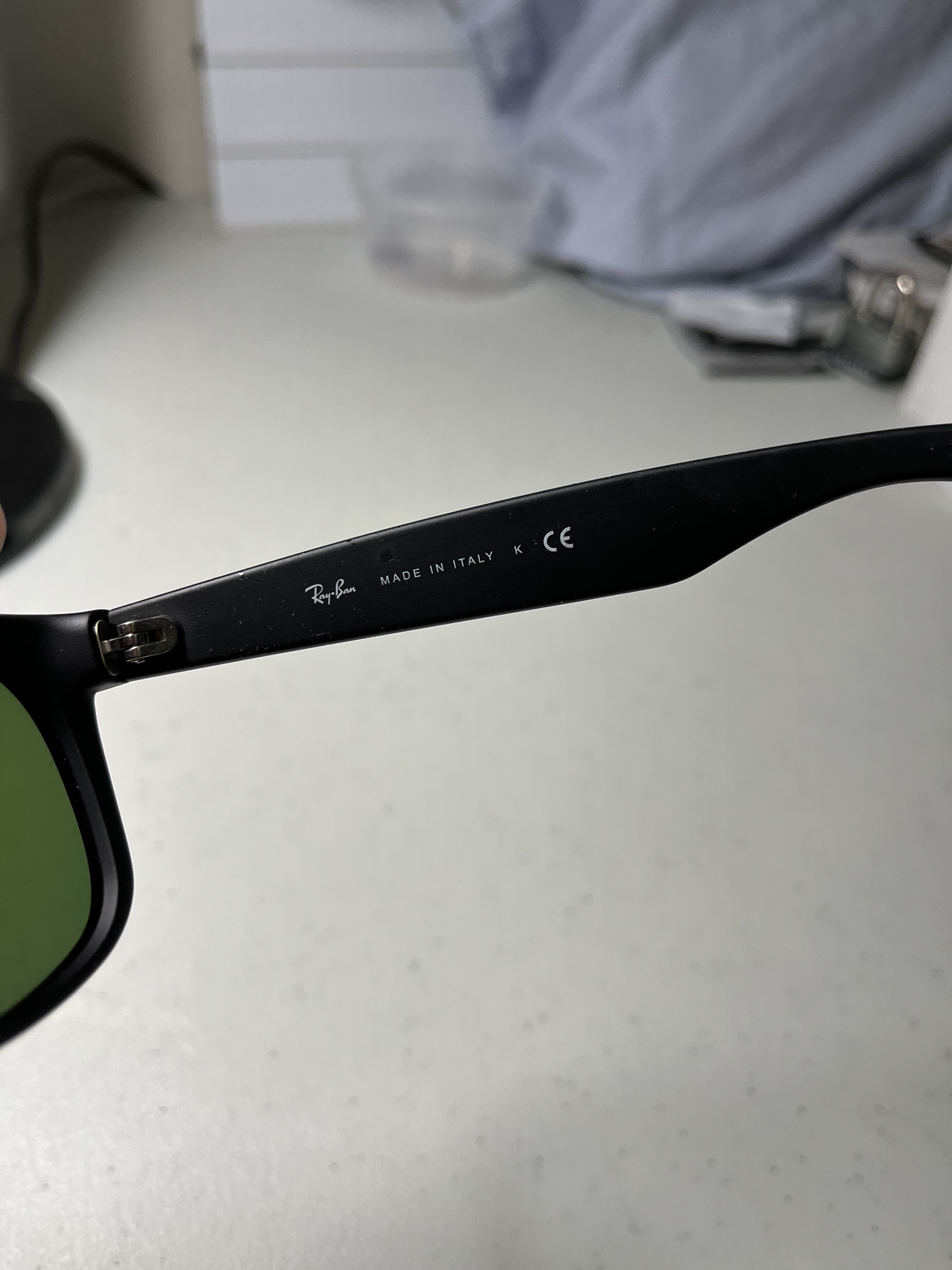 Ray Ban New Wayfarer sunglasses image indicator(5)