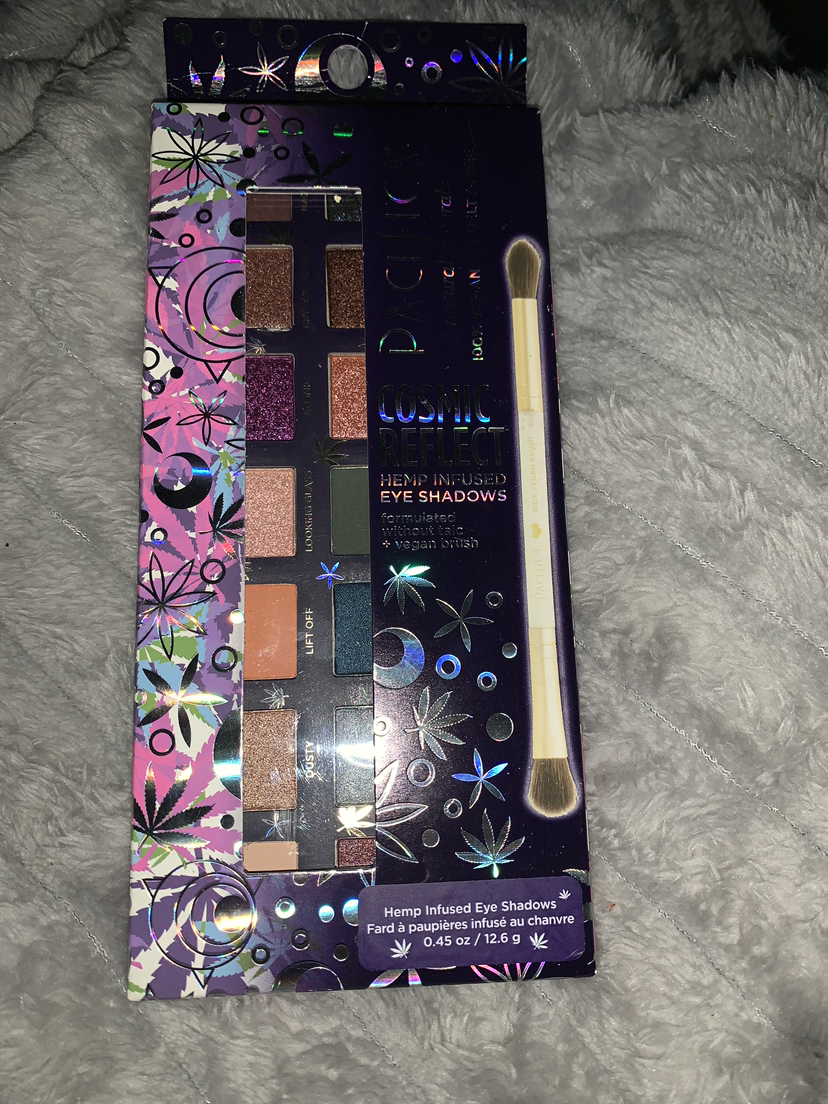 Pacifica Cosmic Reflect 14 pan eyeshadow palette image indicator(3)