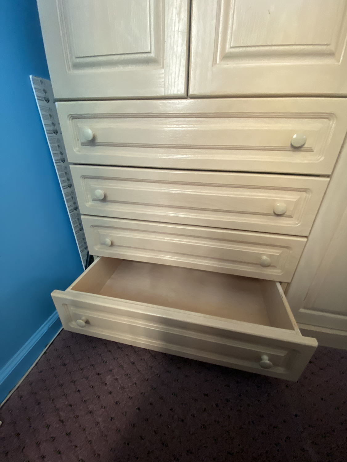 Cabinet MOVE SALE - photo 3