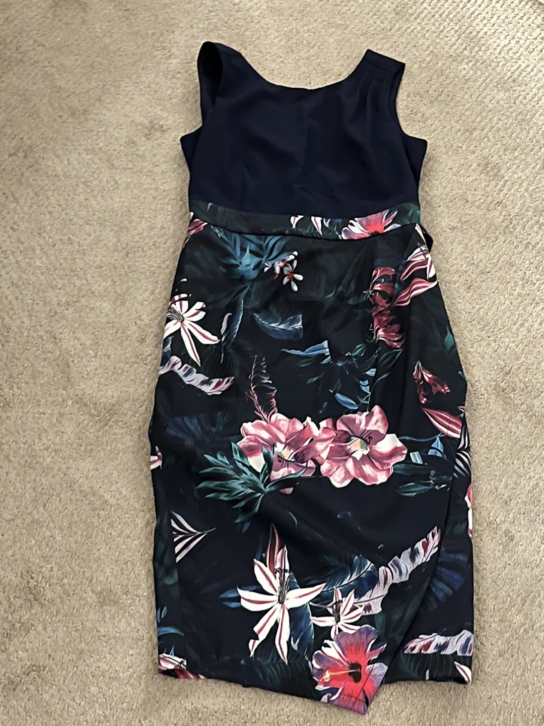 Dress thumbnail