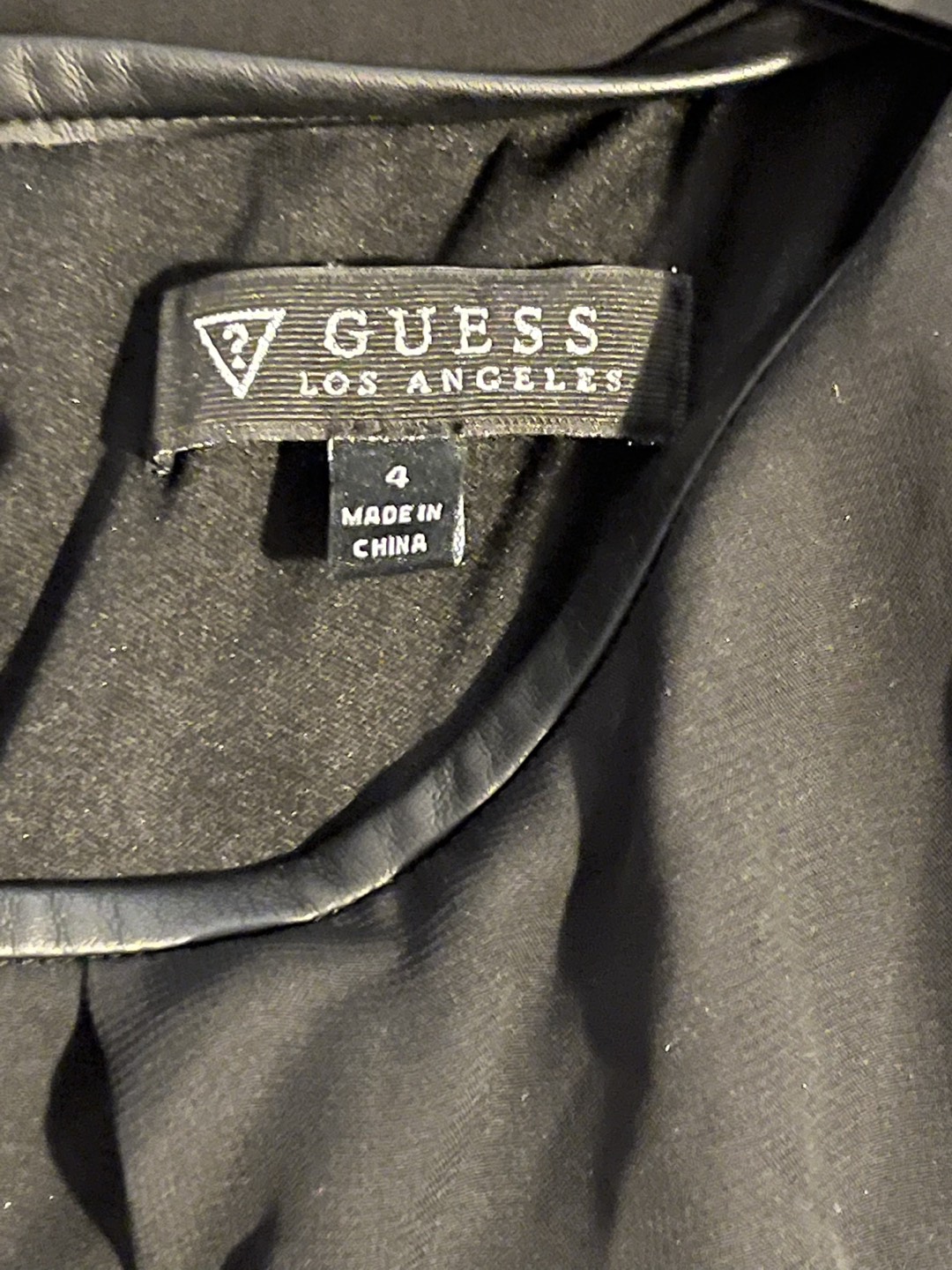 Fancy dress image indicator(3)