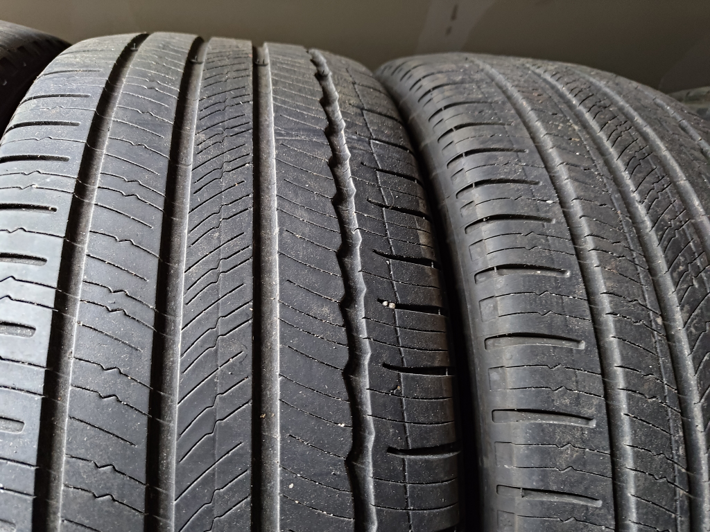 Set of Michelin Primacy tires 235/45R18 image indicator(2)