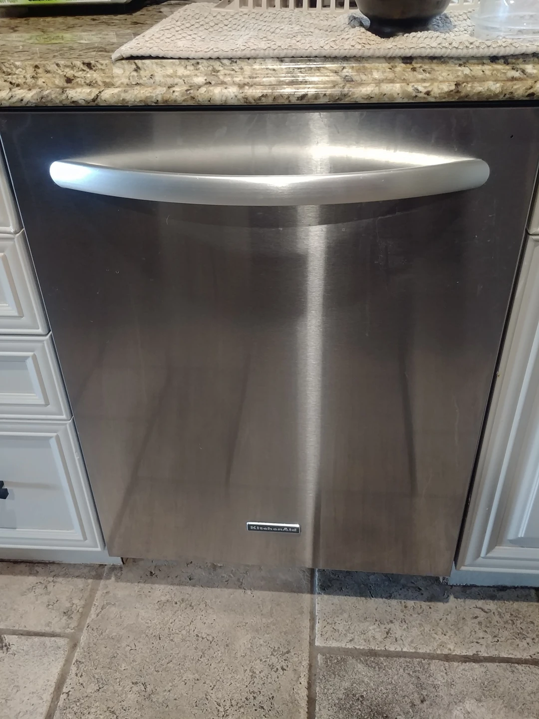 Kitchen Aid Dishwasher image indicator(2)