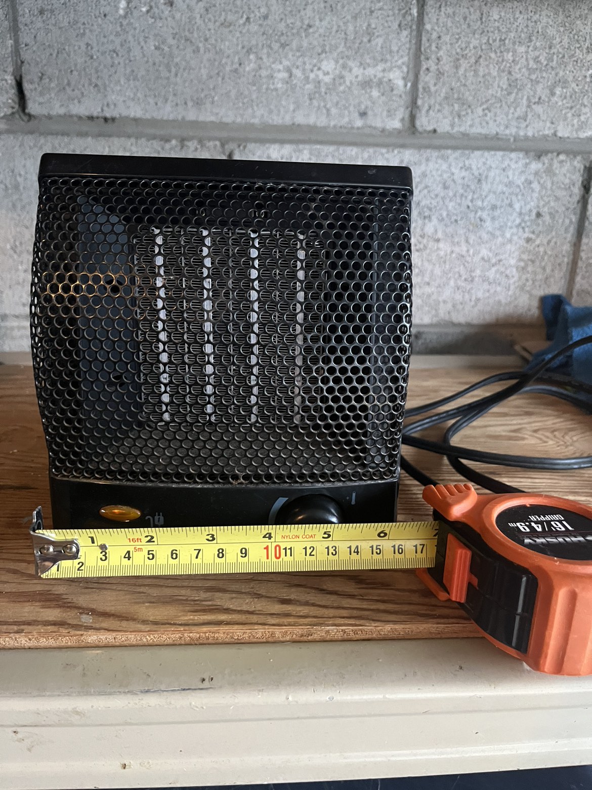 Honeywell Mini Electric Heater - photo 3
