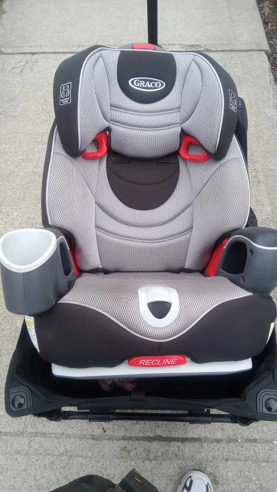 Graco Nautilus 65 3-in-1 car seat thumbnail