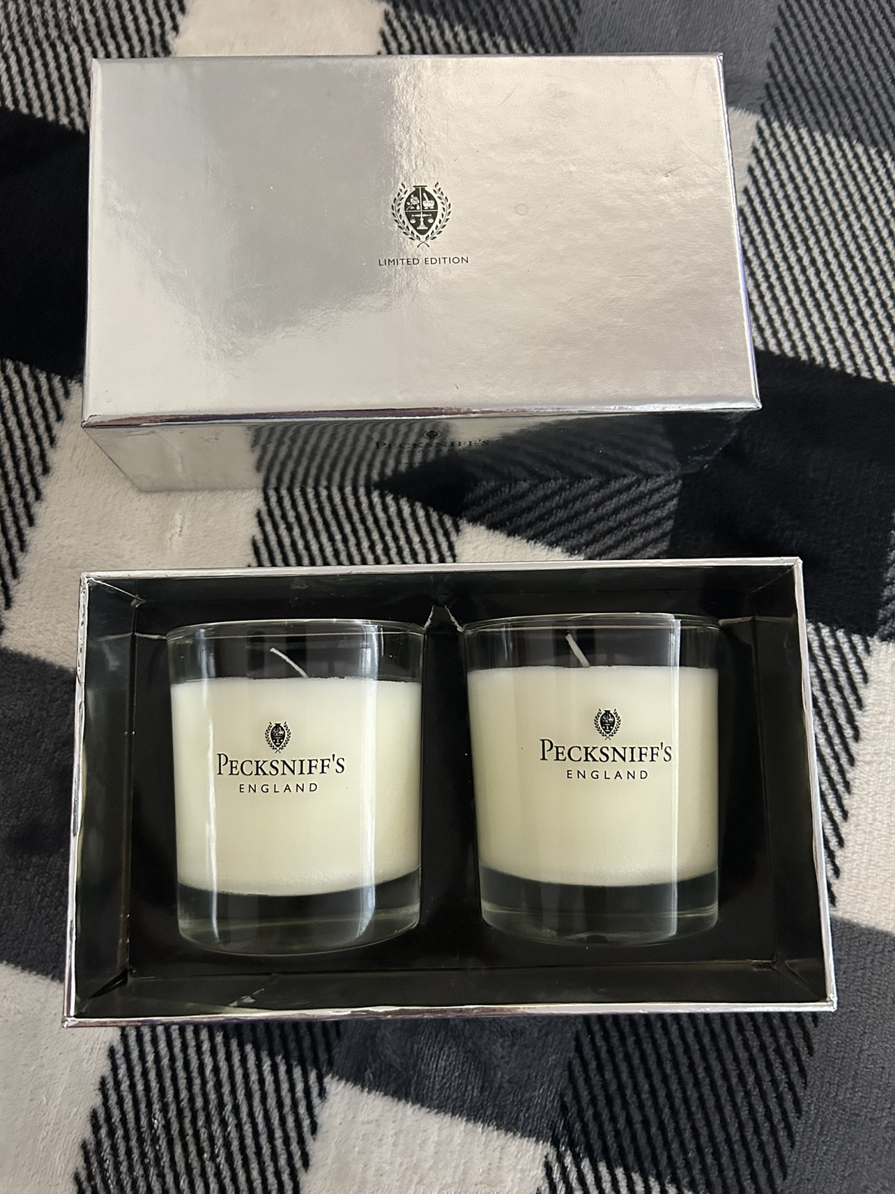 Tea Set and Pecksniff’s England Candles image indicator(6)