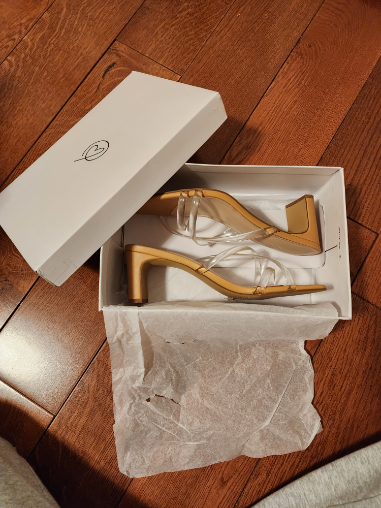 strappy square-toe heeled sandal image indicator(5)