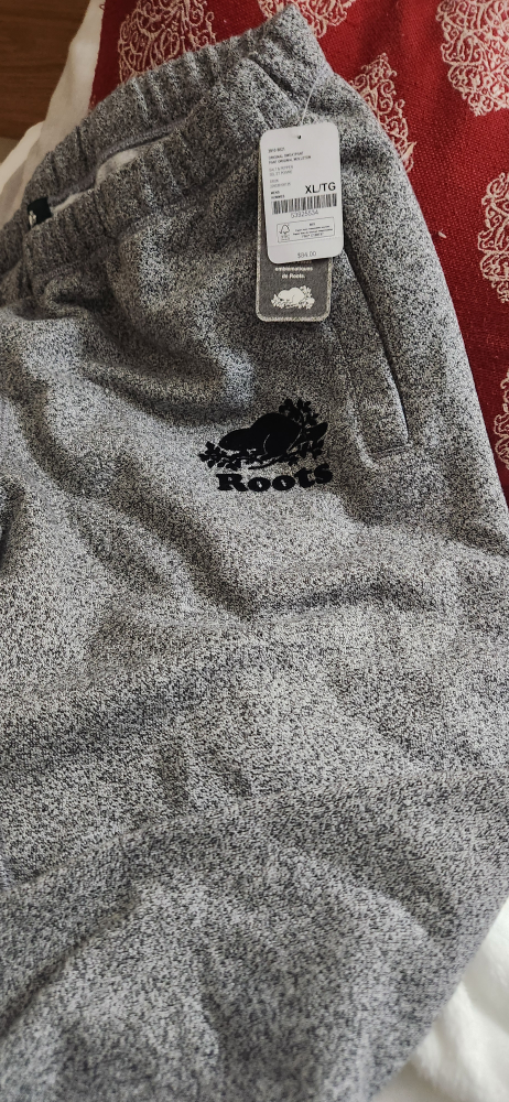 Roots Men's tracksuit XL image indicator(2)