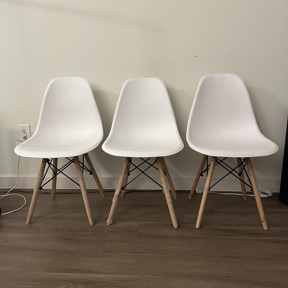modern style white chairs