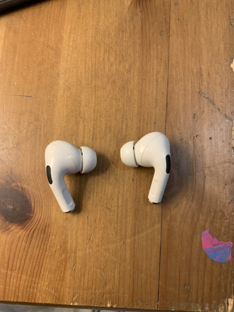 airpod pros gen 1 just airpods