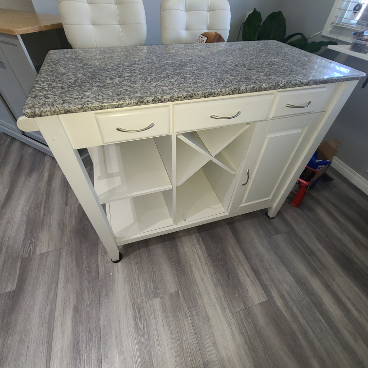 Kitchen island