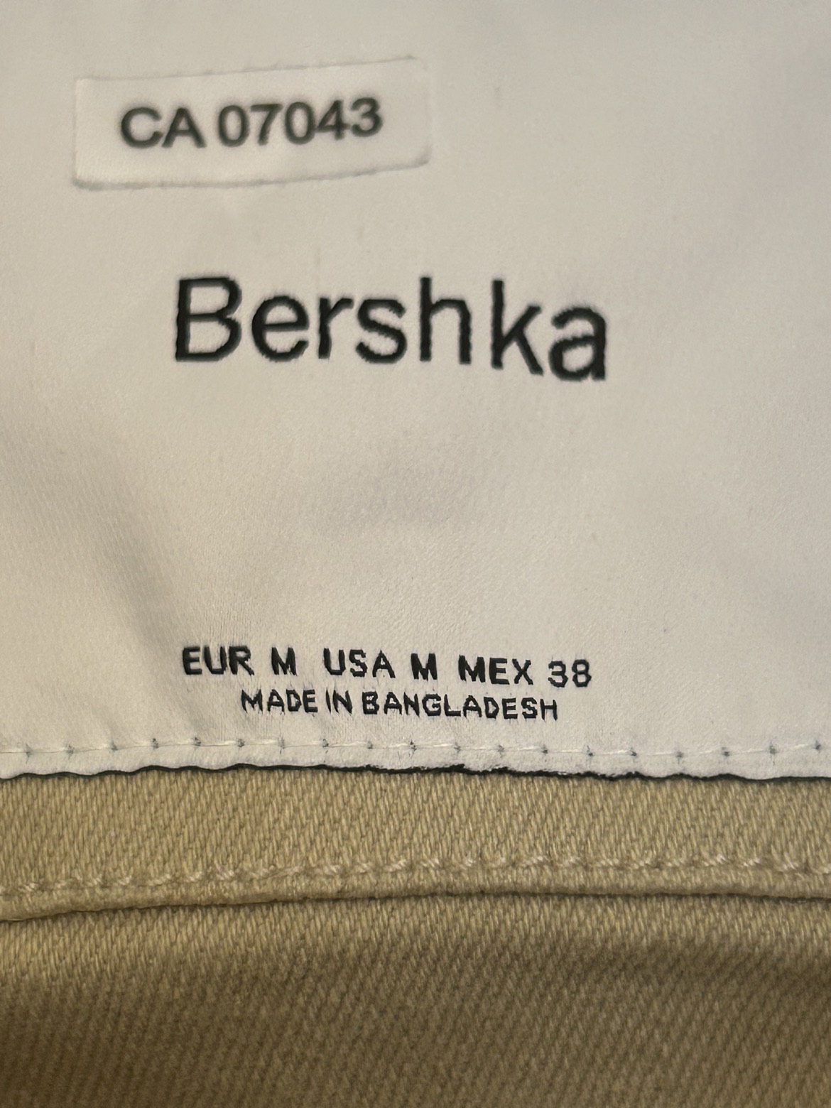 BERSHKA MENS LIGHTWEIGHT JACKET image indicator(8)