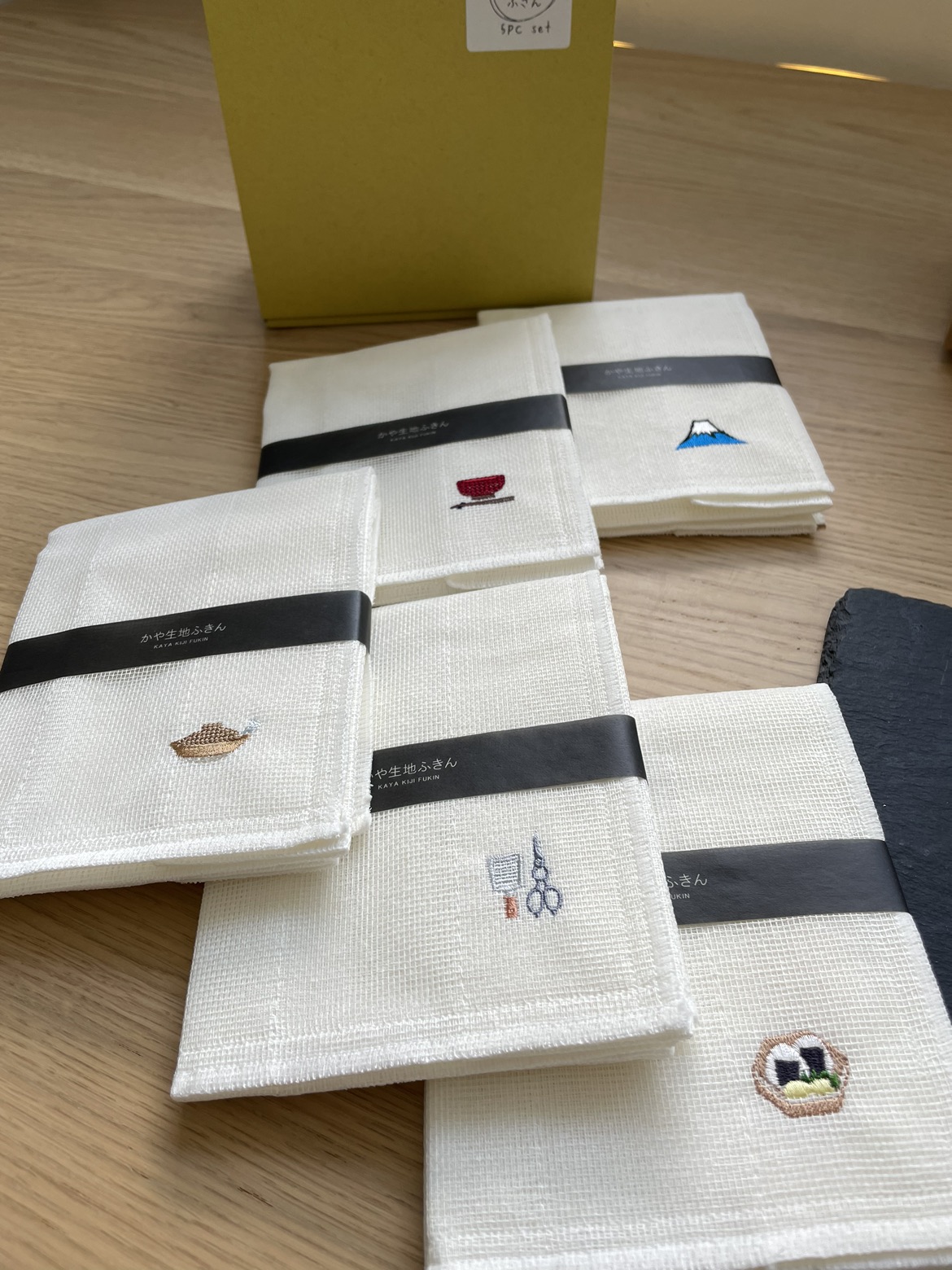 5 Piece Japanese Kaya Kiji Fukin Kitchen Cloth Set image indicator(2)