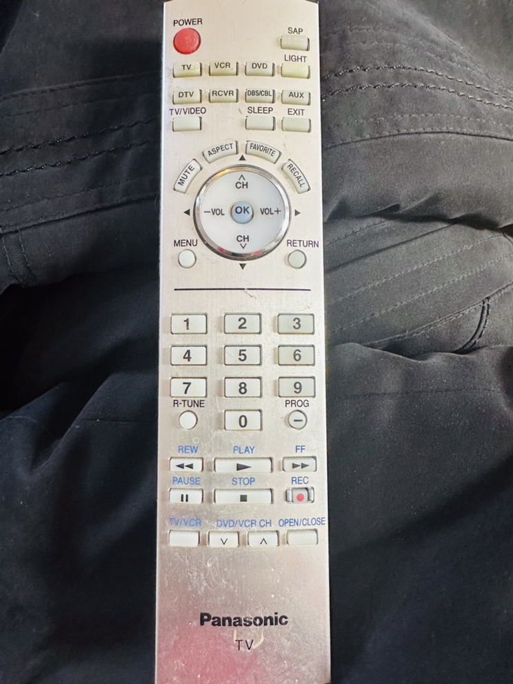 50 inch Panasonic Plasma TV - photo 4