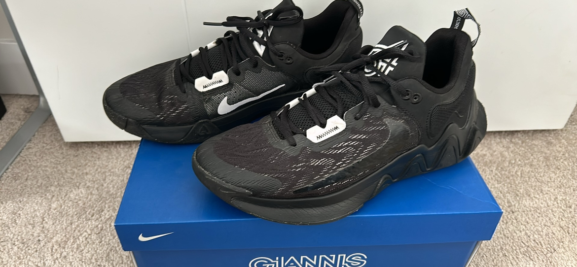 Giannis Immortality 2 black size 10