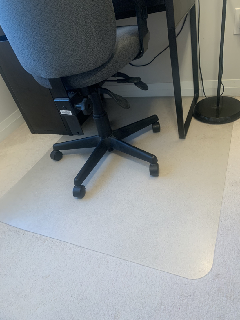 2 pieces carpet protector. Transparent 47x39 inches - photo 3