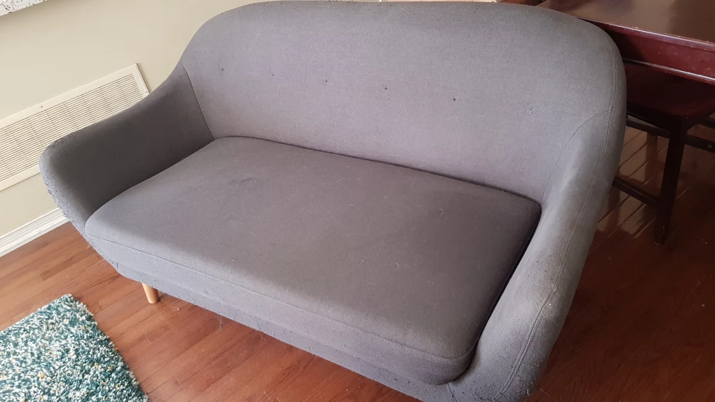 Loveseat thumbnail