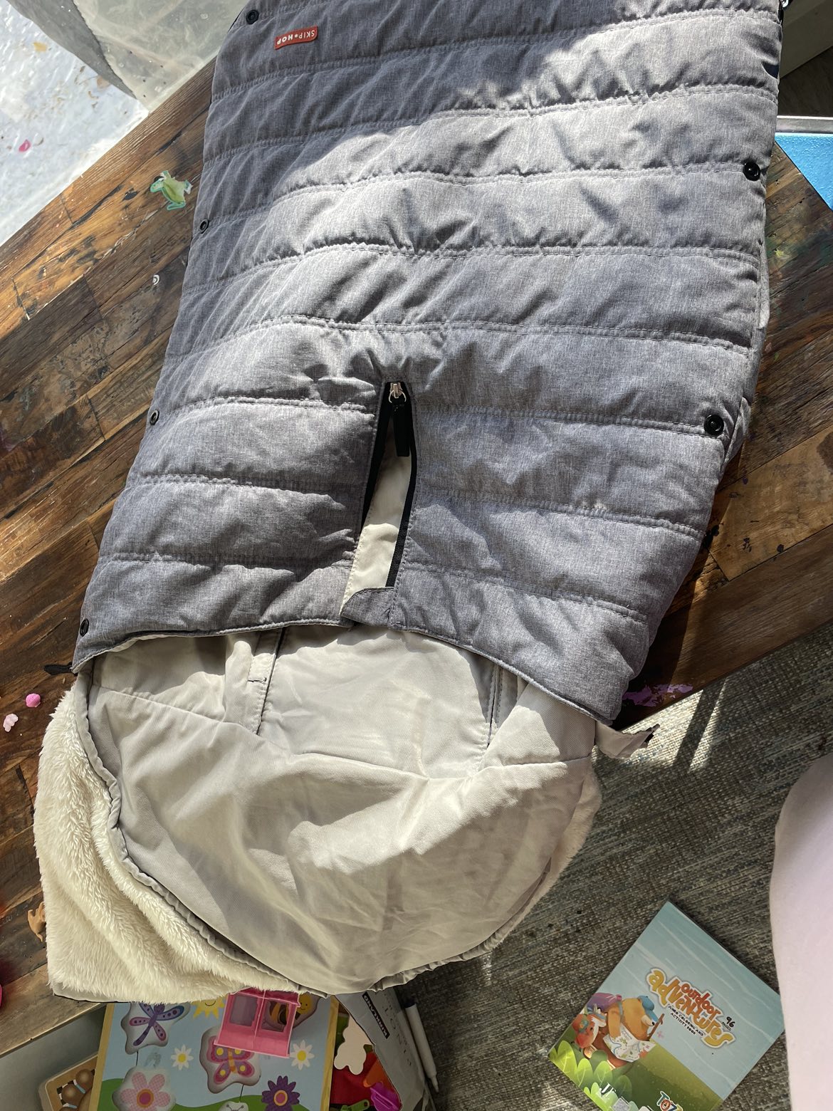 Baby cover for outdoor walking