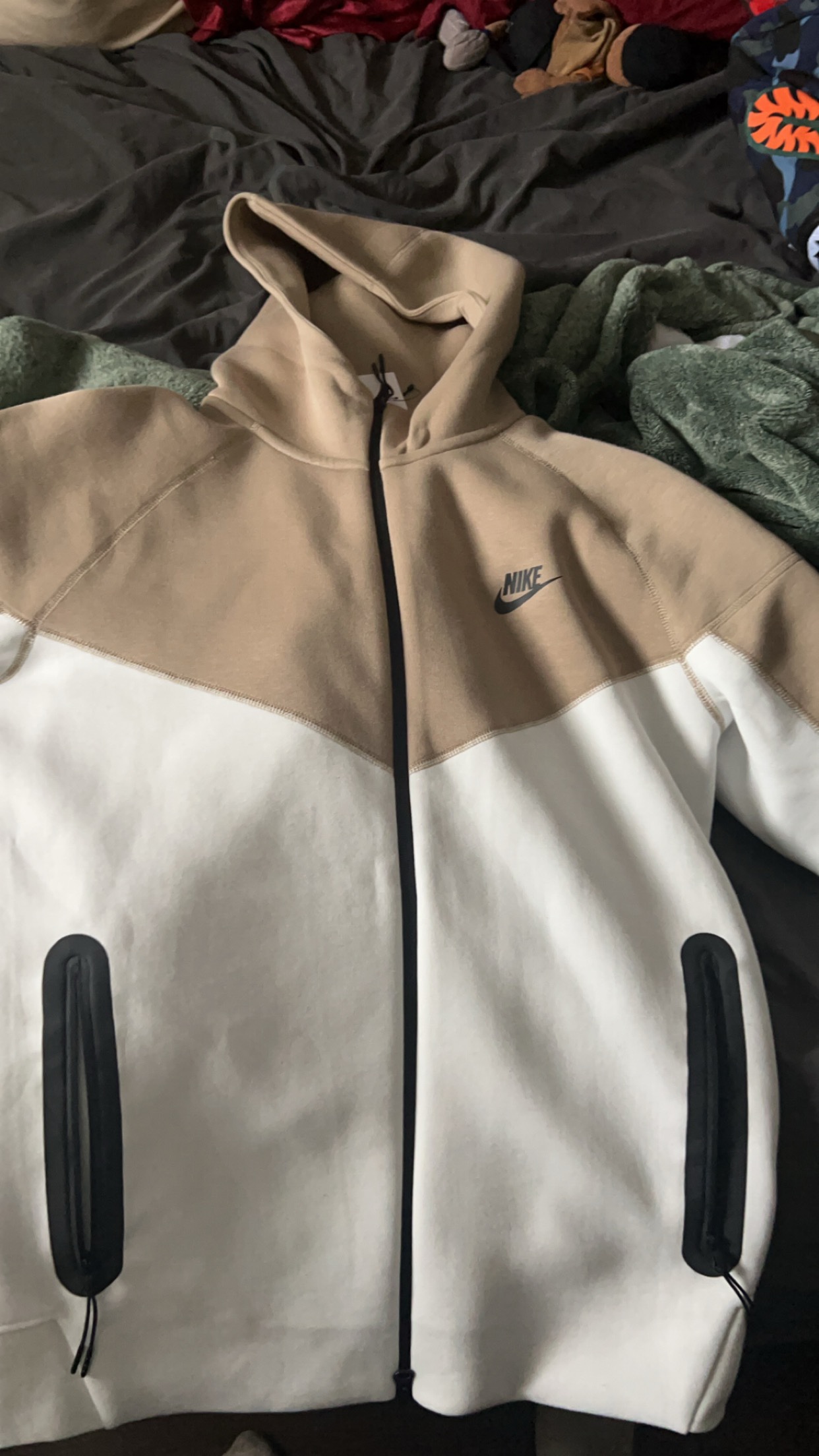 Nike tech