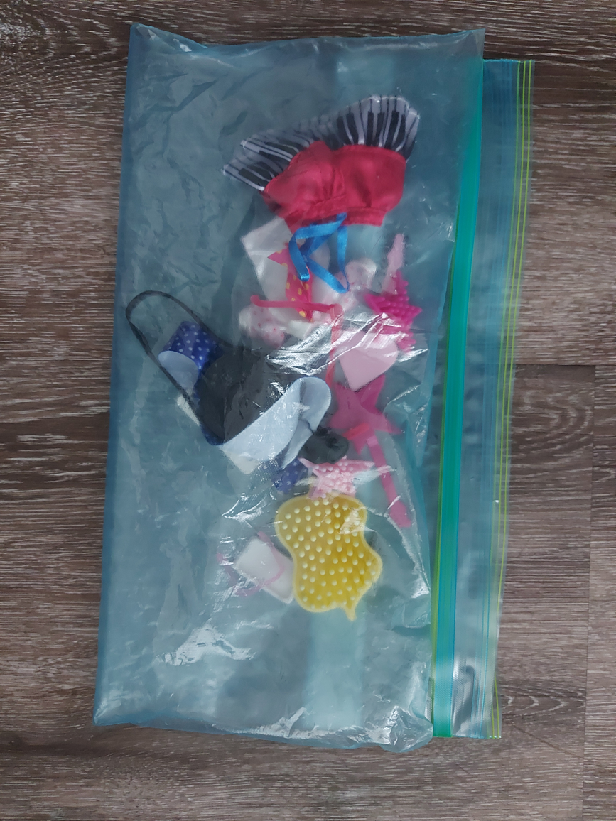 Lot of Bratz dolls, excellent condition - photo 2