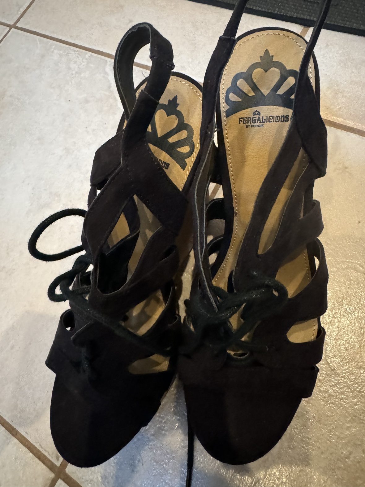 Brand new Women’s wedge sandals size 8 image indicator(3)