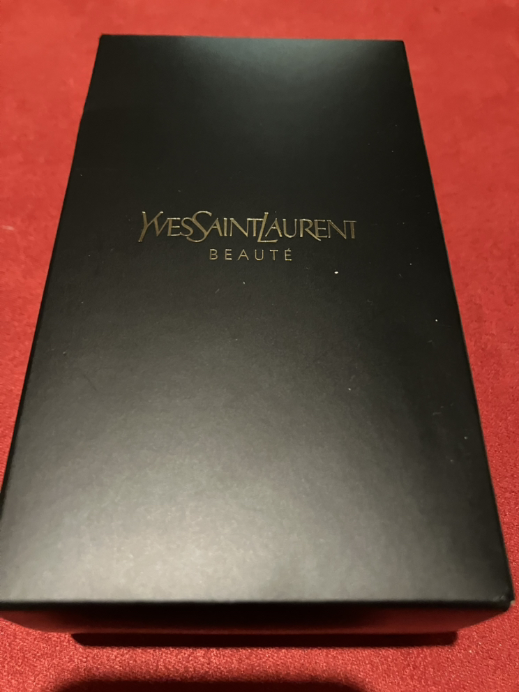 Brand New YSL Beaute Hard Clutch Purse $50