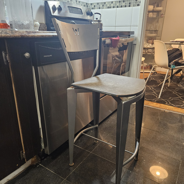 3 high chair thumbnail