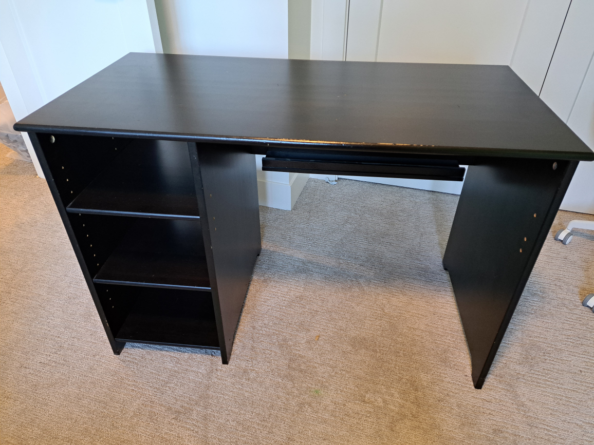 Ikea desk thumbnail