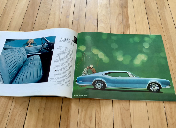 ⭐️⭐️Vintage 1967 Oldsmobile Brochure Booklet⭐️⭐️ image indicator(5)