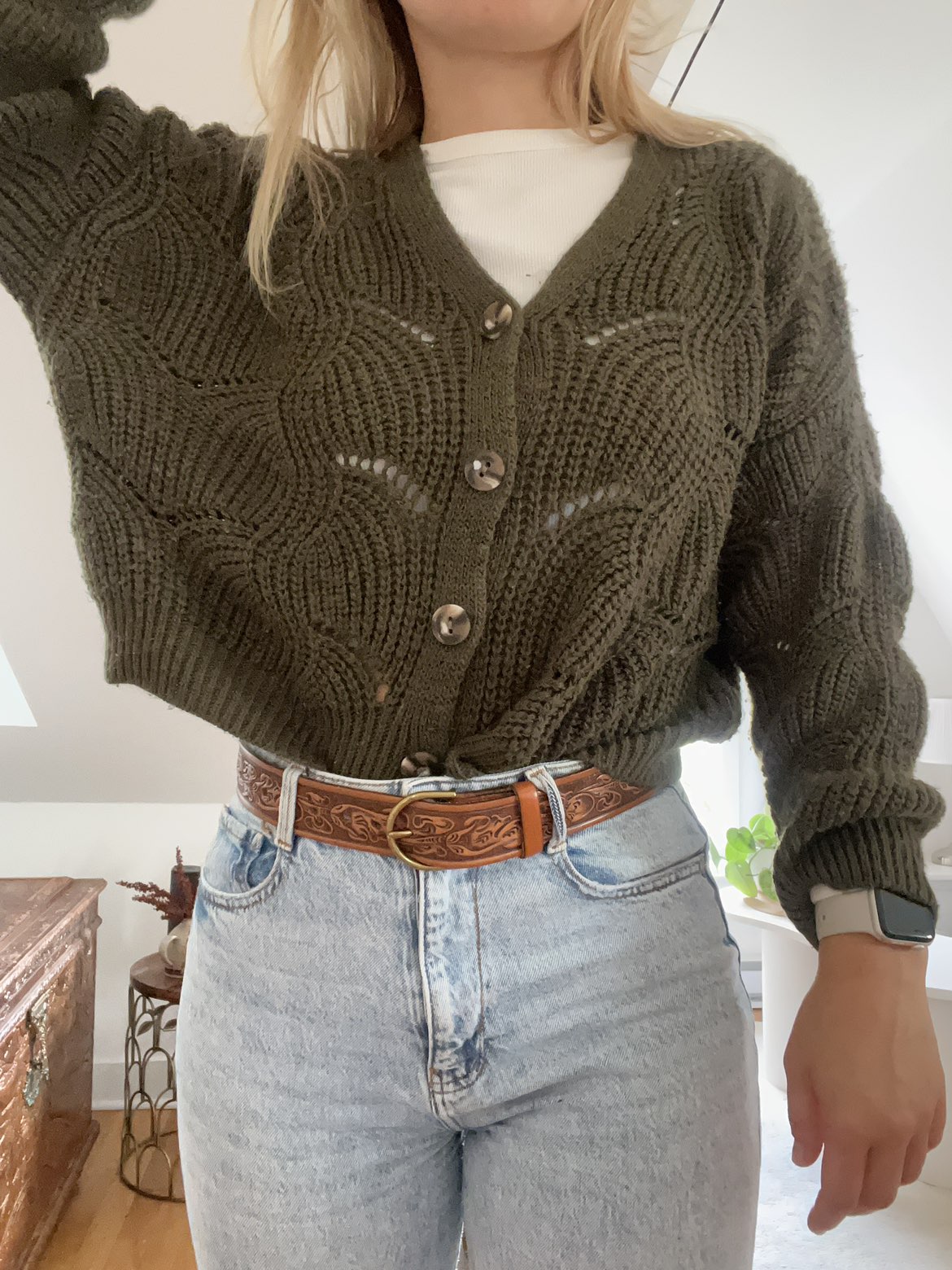 Knitter cropped cardigan
