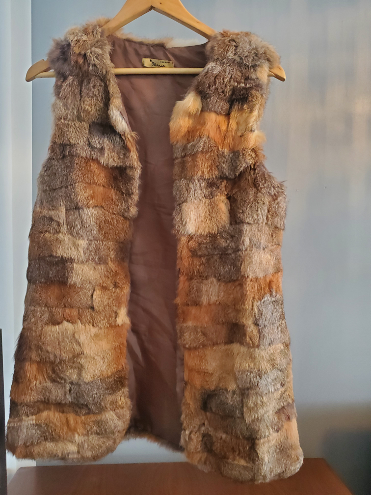 Real fur long vest thumbnail