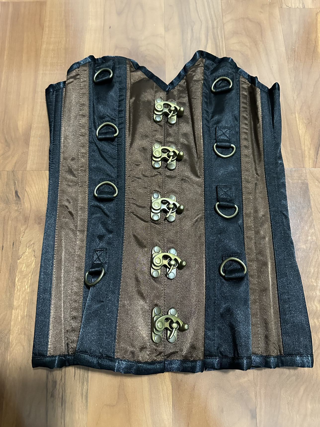 top drawer by daisy corsets thumbnail