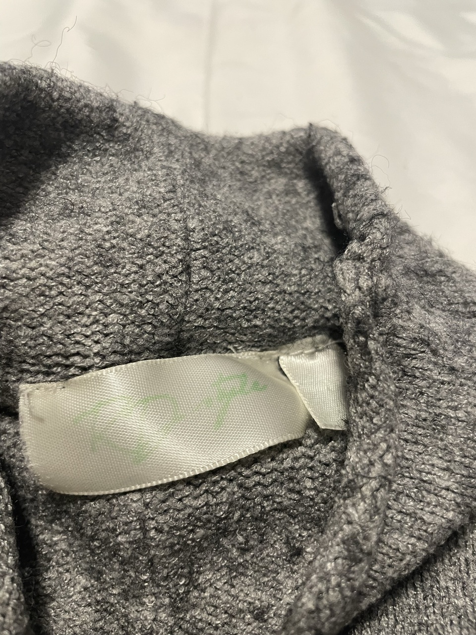 Grey knit turtle neck sweater - photo 4