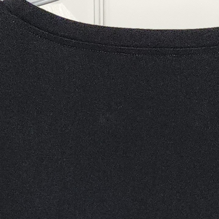 COS #S. Black 100%COTTON  V- NECK T-Shirt. #S. LIKE NEW. image indicator(7)