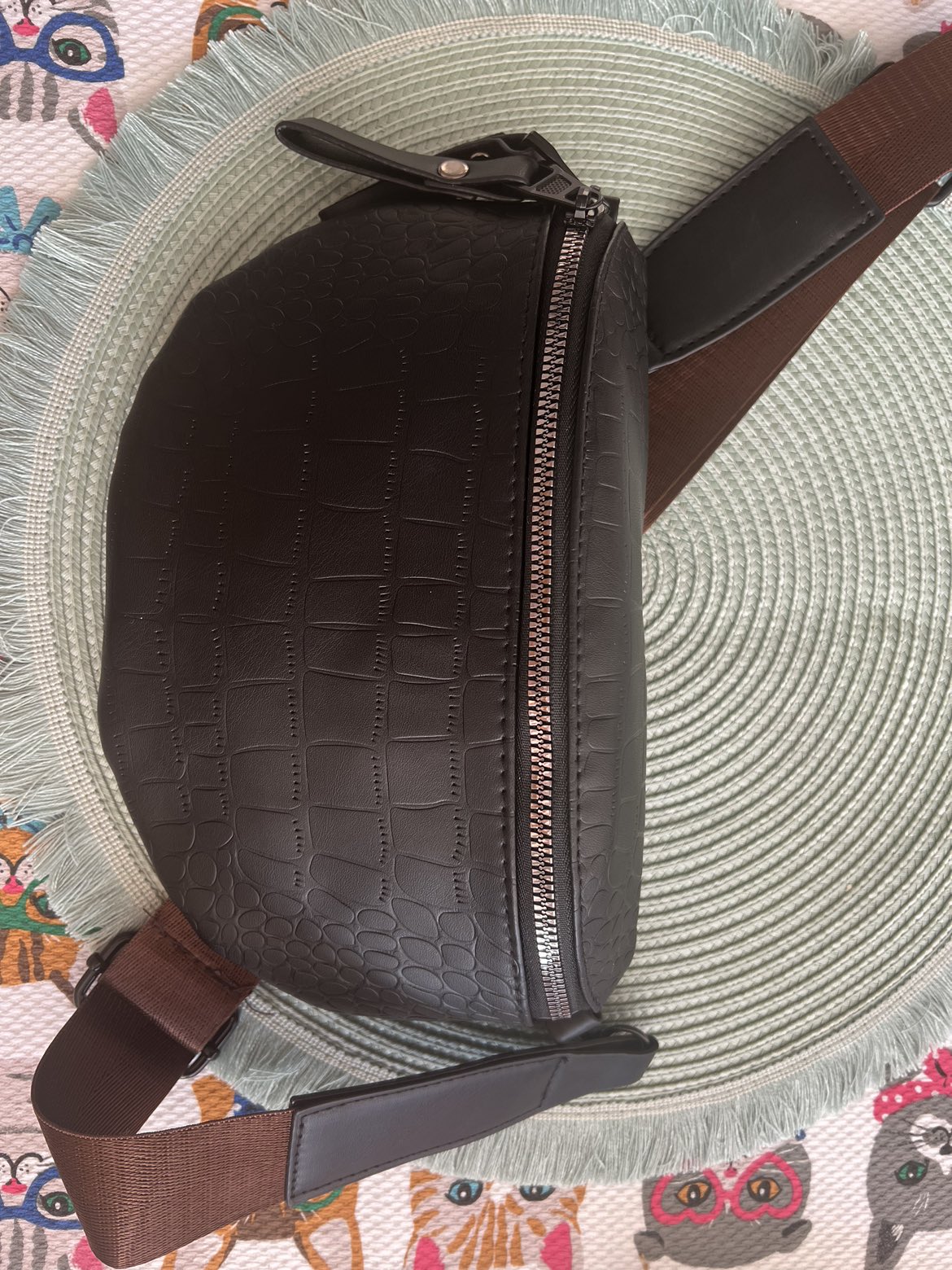 Fanny pack thumbnail