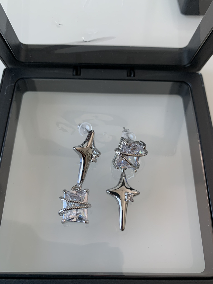 ✨ Earrings image indicator(3)