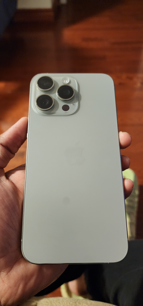 iPhone 15 Pro Max 256GB - Natural Titanium Color - photo 2