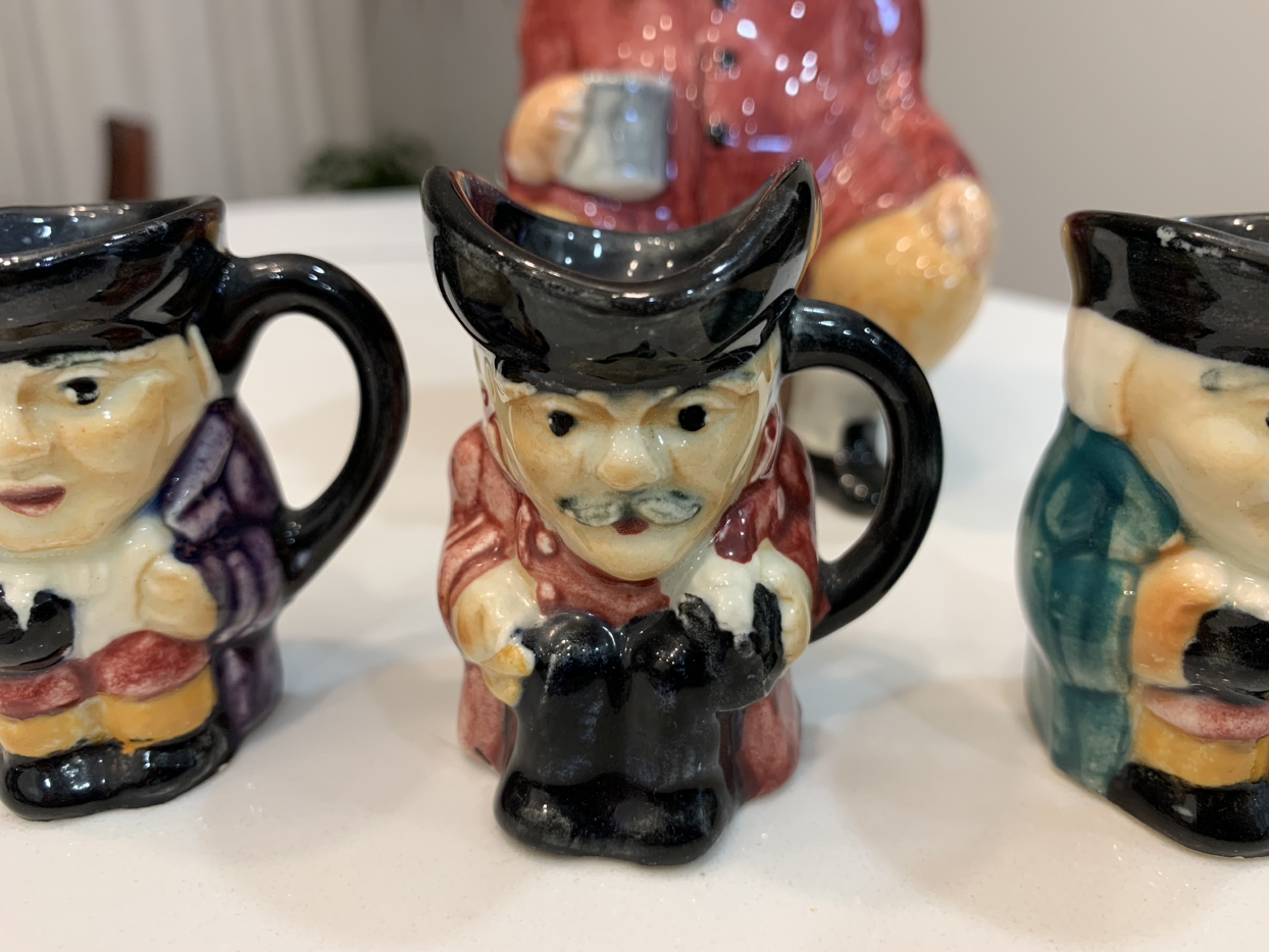 Five Toby Mugs image indicator(4)