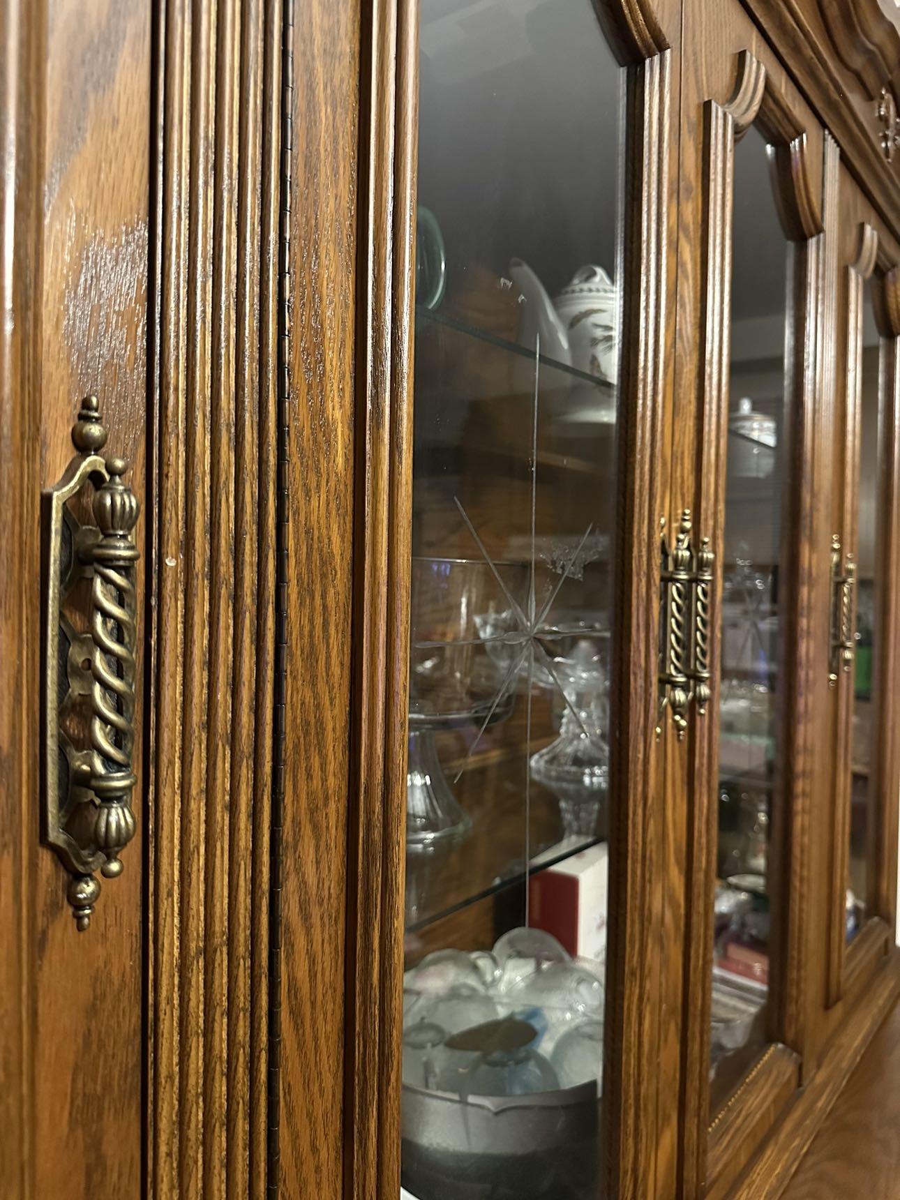 Wooden Wall Unit (Moving sale) image indicator(5)