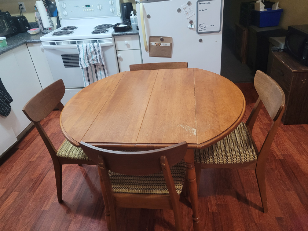 Kitchen Table and Chairs
