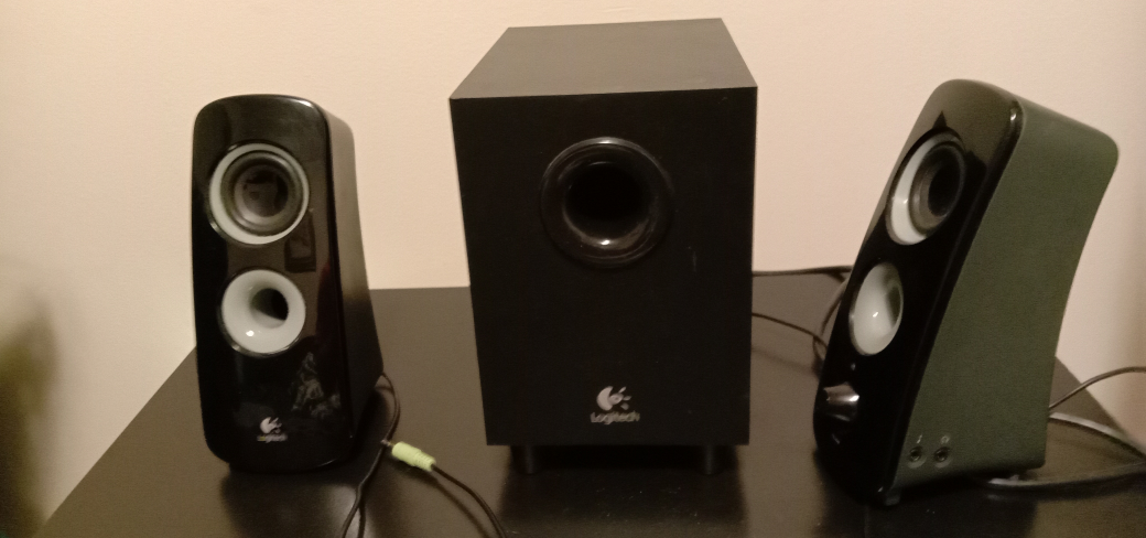 Logitech z323 speakers with subwoofer
