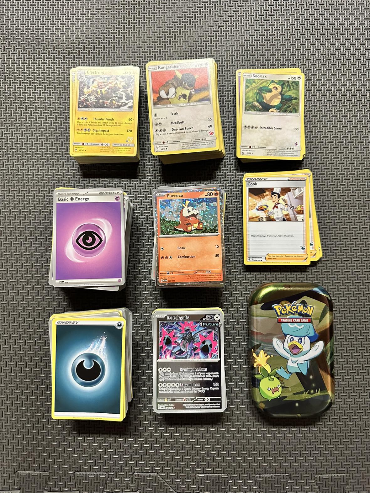 Pokémon Cards thumbnail