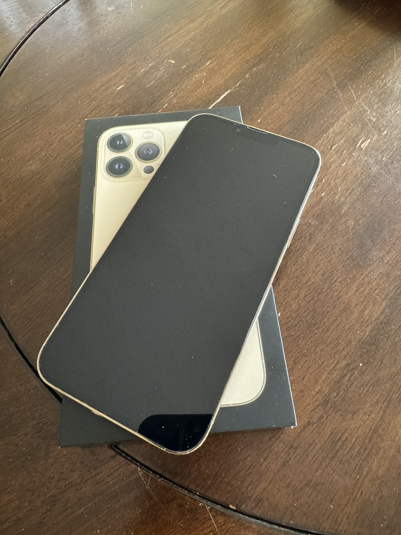 iPhone 13 Pro Max 128 Gold - photo 4
