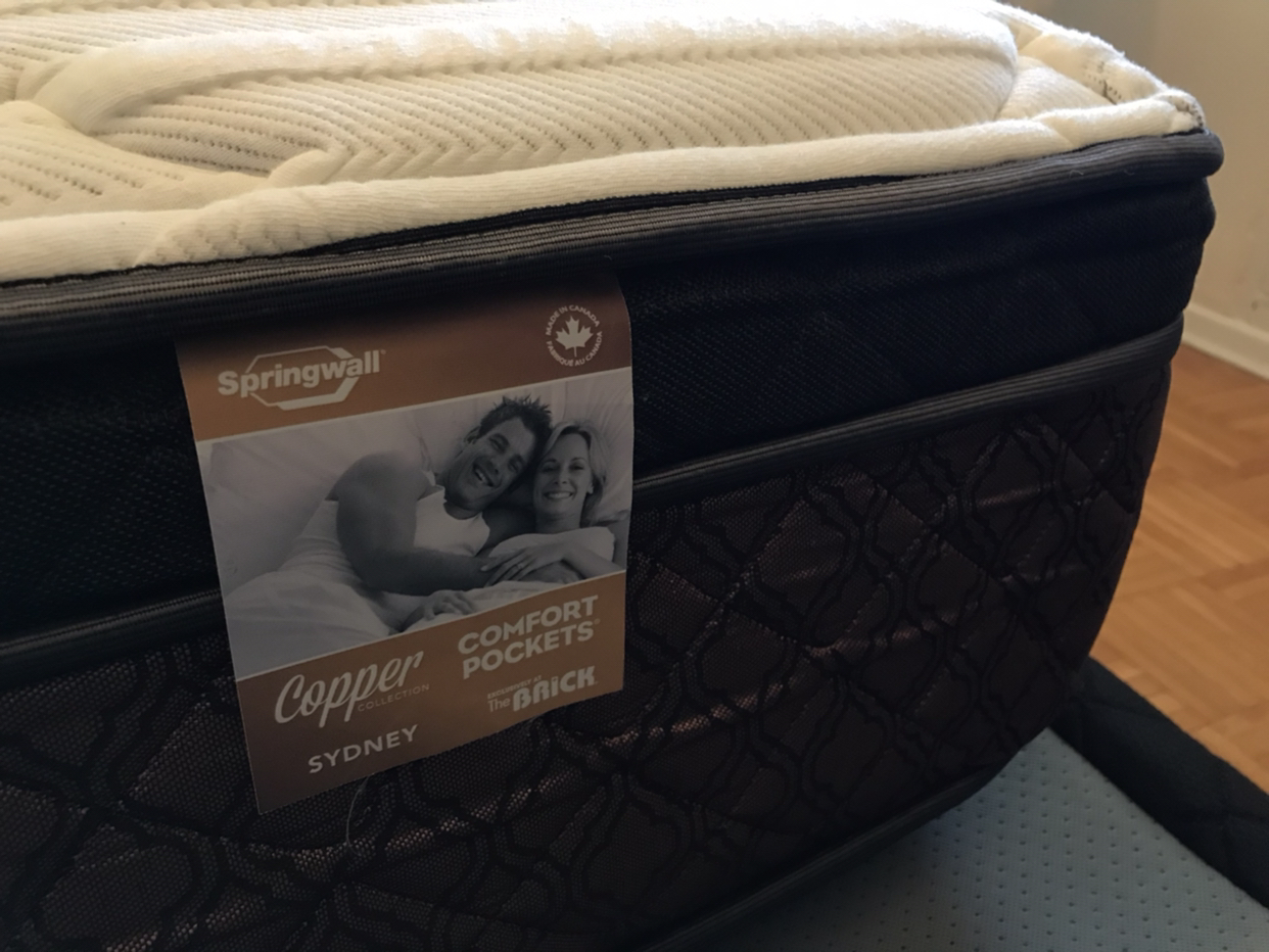 Frame and mattress - photo 5