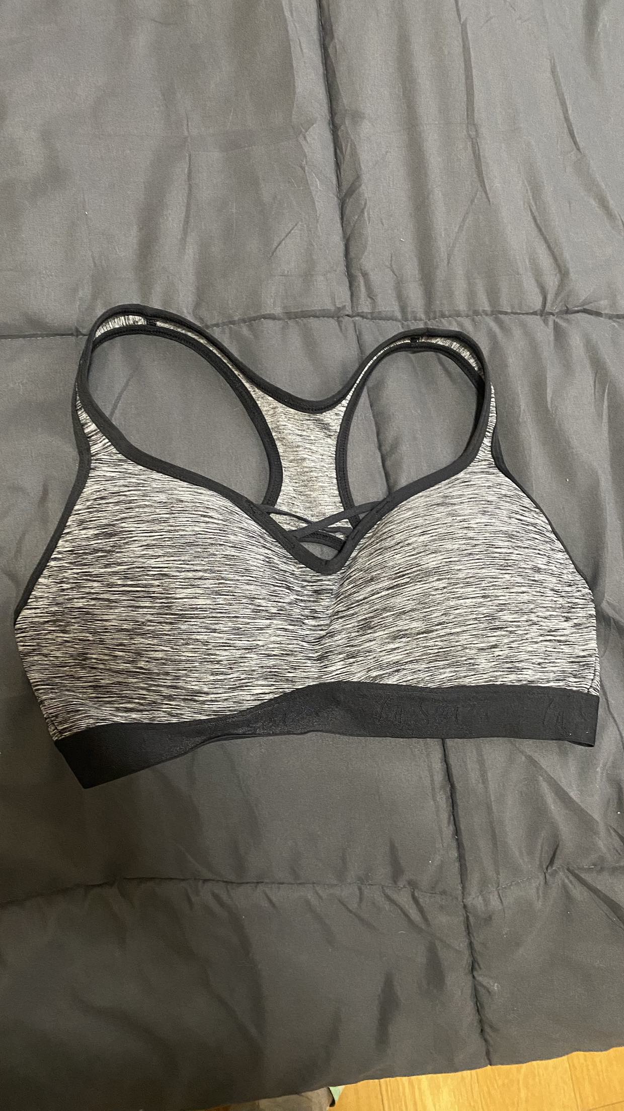 La Senza sports bra thumbnail