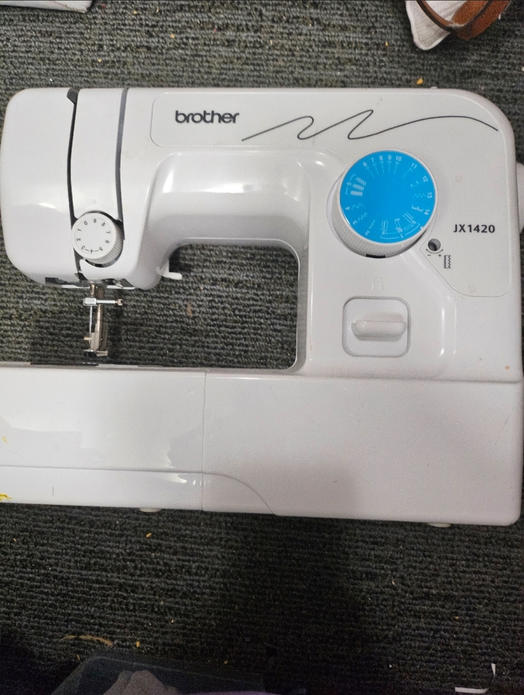 Brother Sewing Machine - photo 2